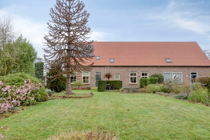 Foto 1 van Antoniusstraat 37