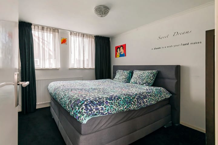 Foto 20 van Middelweg 12