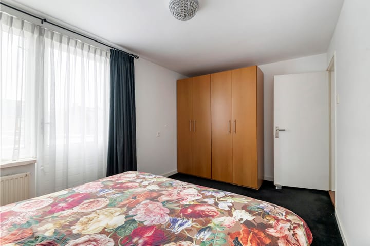 Foto 22 van Middelweg 12