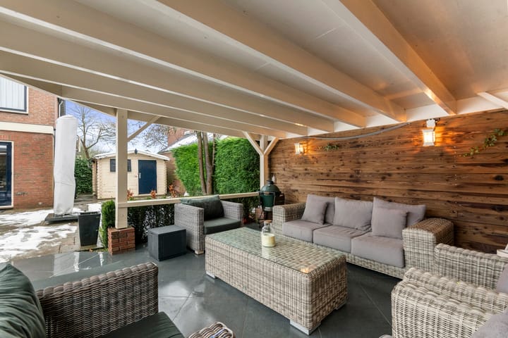 Foto 2 van Middelweg 12