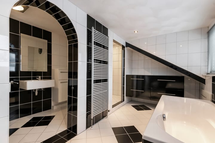 Foto 23 van Middelweg 12