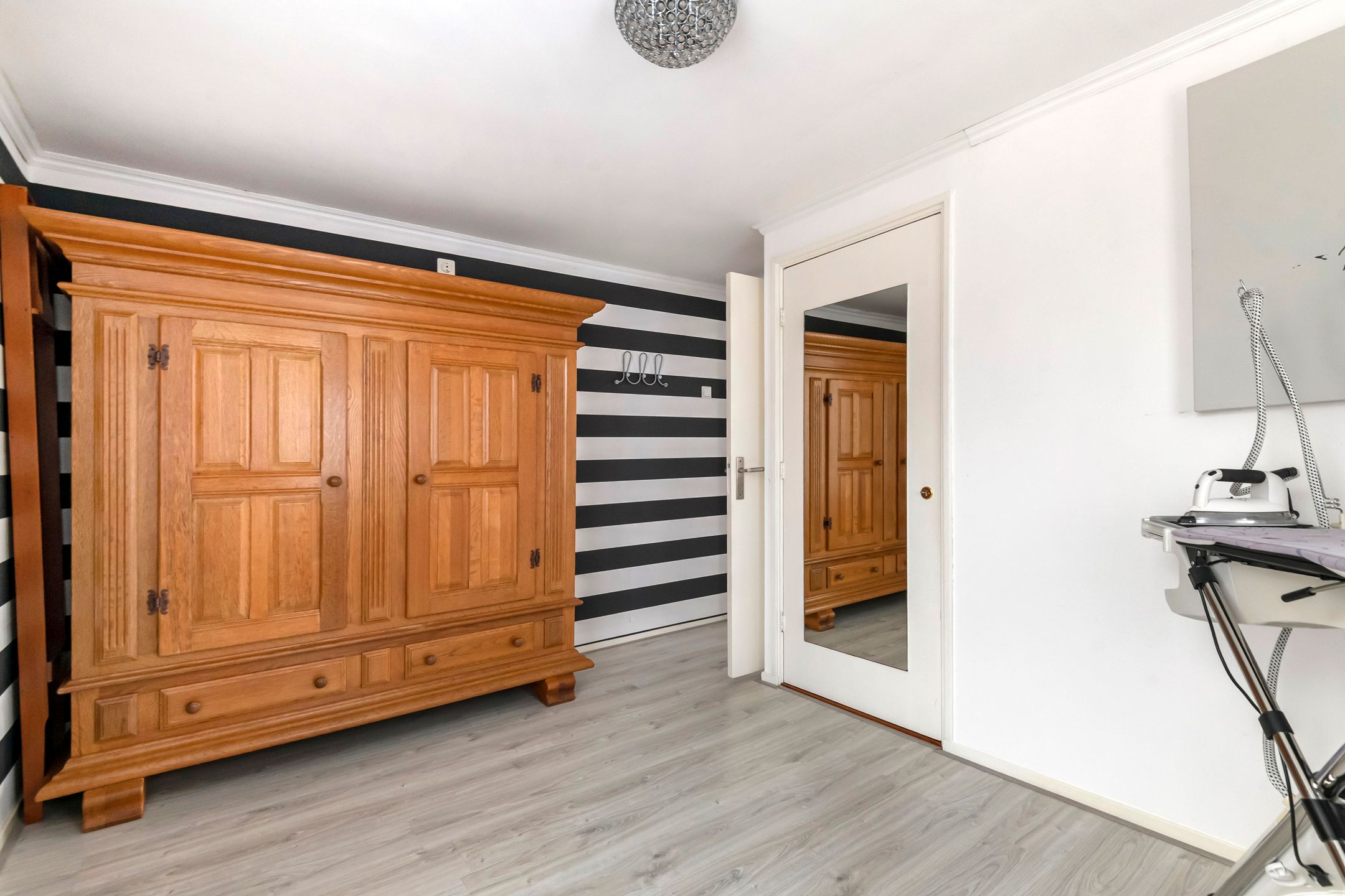 Foto 27 van Middelweg 12