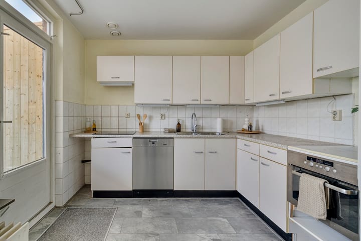 Photo 4 of Schoffelstraat 29