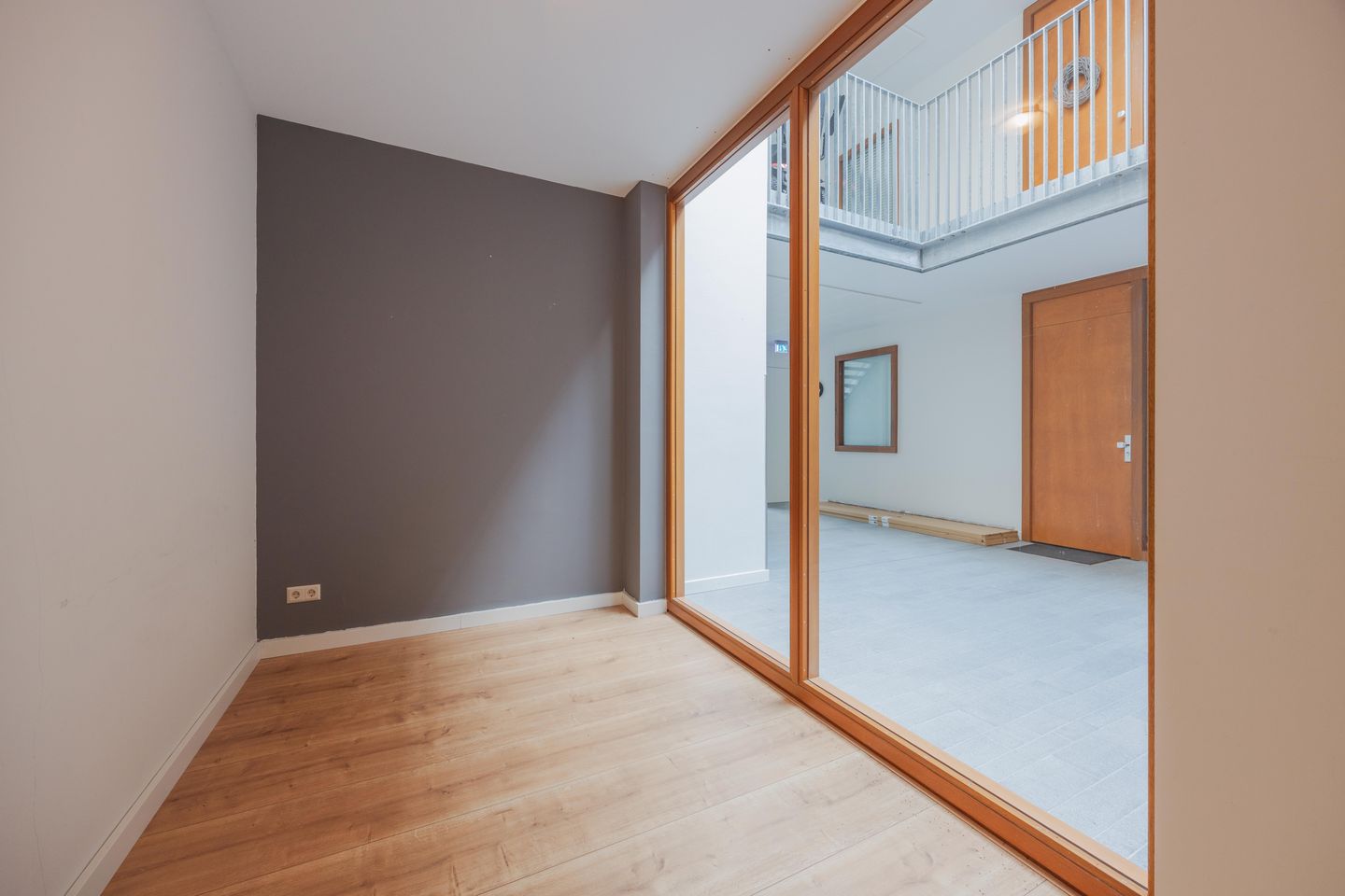 Photo 34 of Tolbrugplein 8