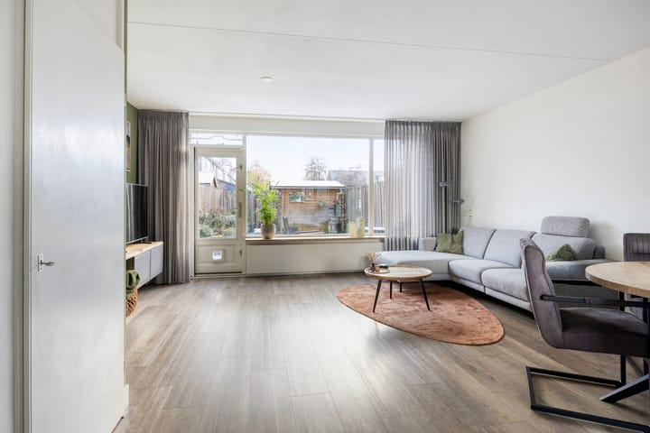 Foto 7 van Smaragd 7