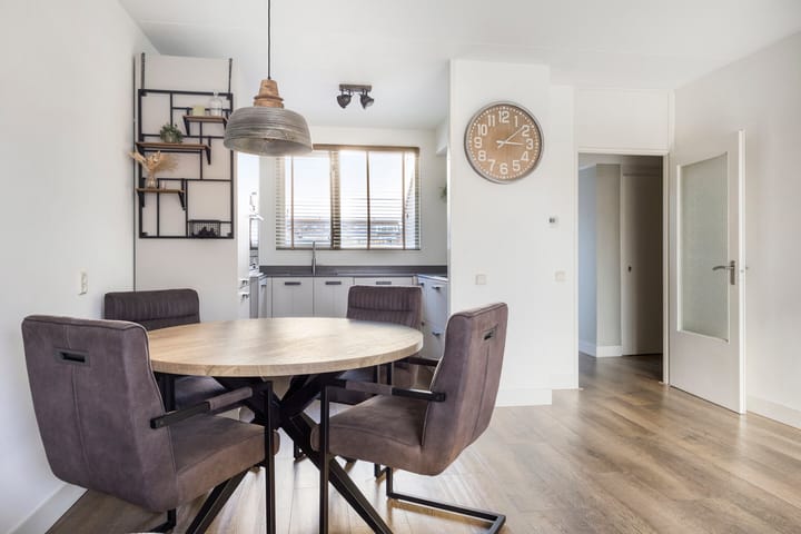 Foto 10 van Smaragd 7