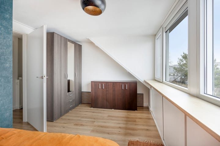 Foto 37 van Smaragd 7