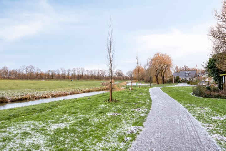 Foto 47 van Smaragd 7