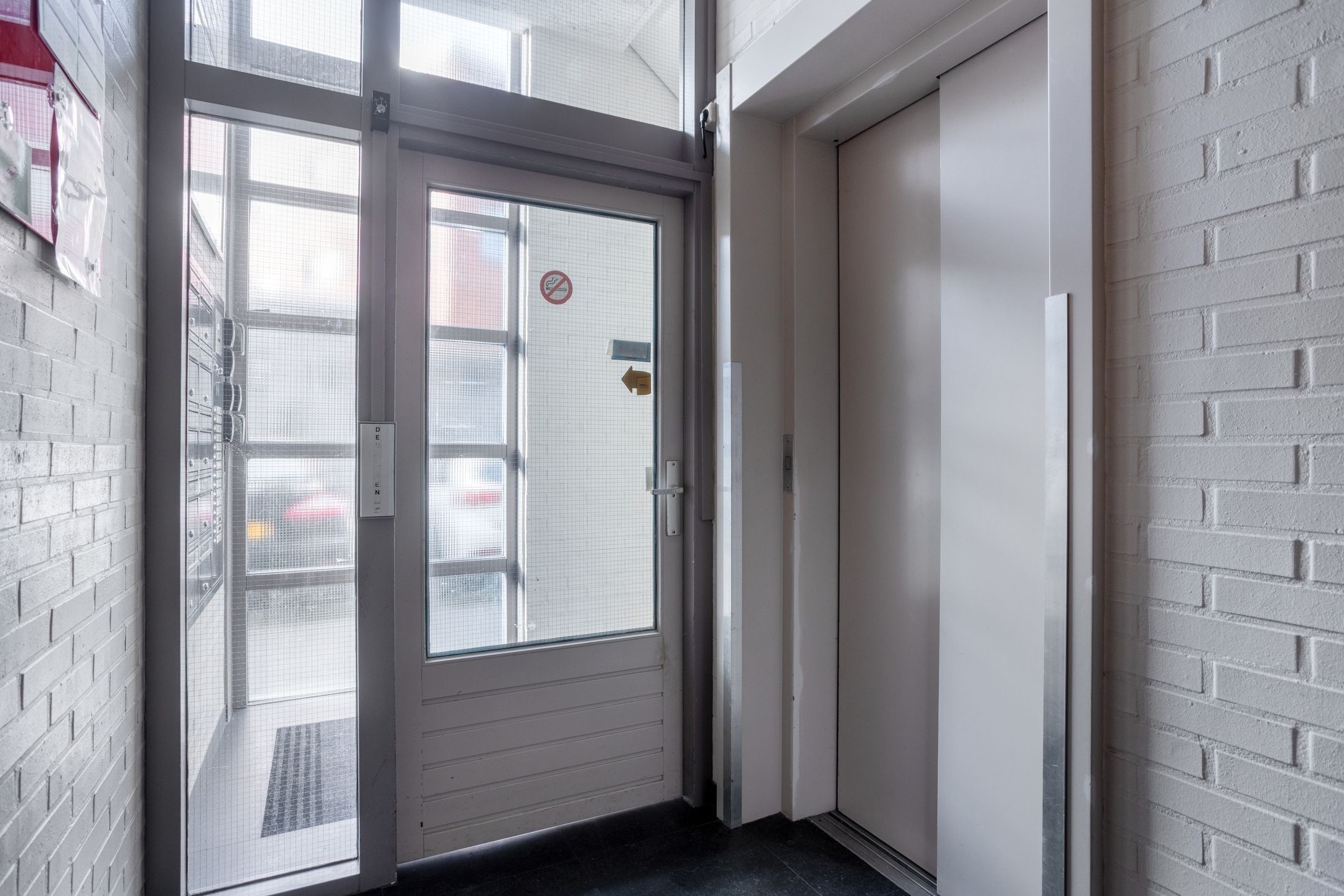 Foto 12 van Roode Leeuw 6