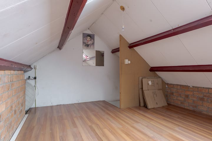 Foto 28 van Leliestraat 13