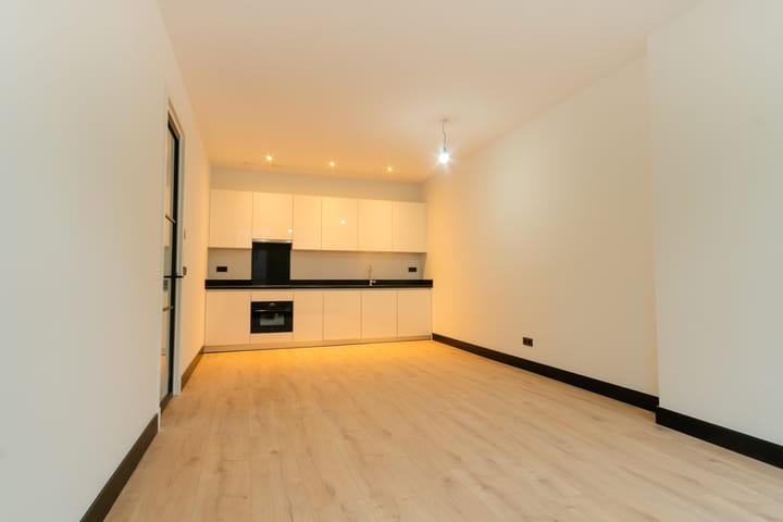 Photo 3 of Admiraal De Ruijterweg 55-1