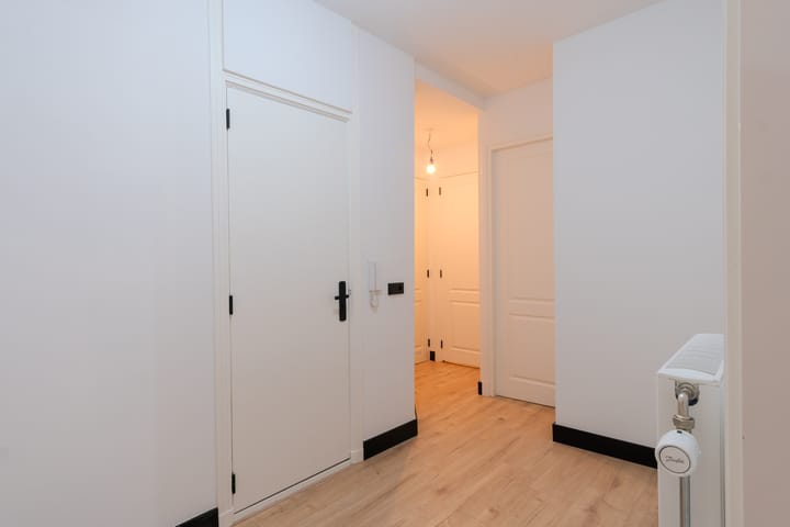 Photo 10 of Admiraal De Ruijterweg 55-1