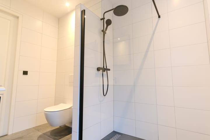 Photo 15 of Admiraal De Ruijterweg 55-1