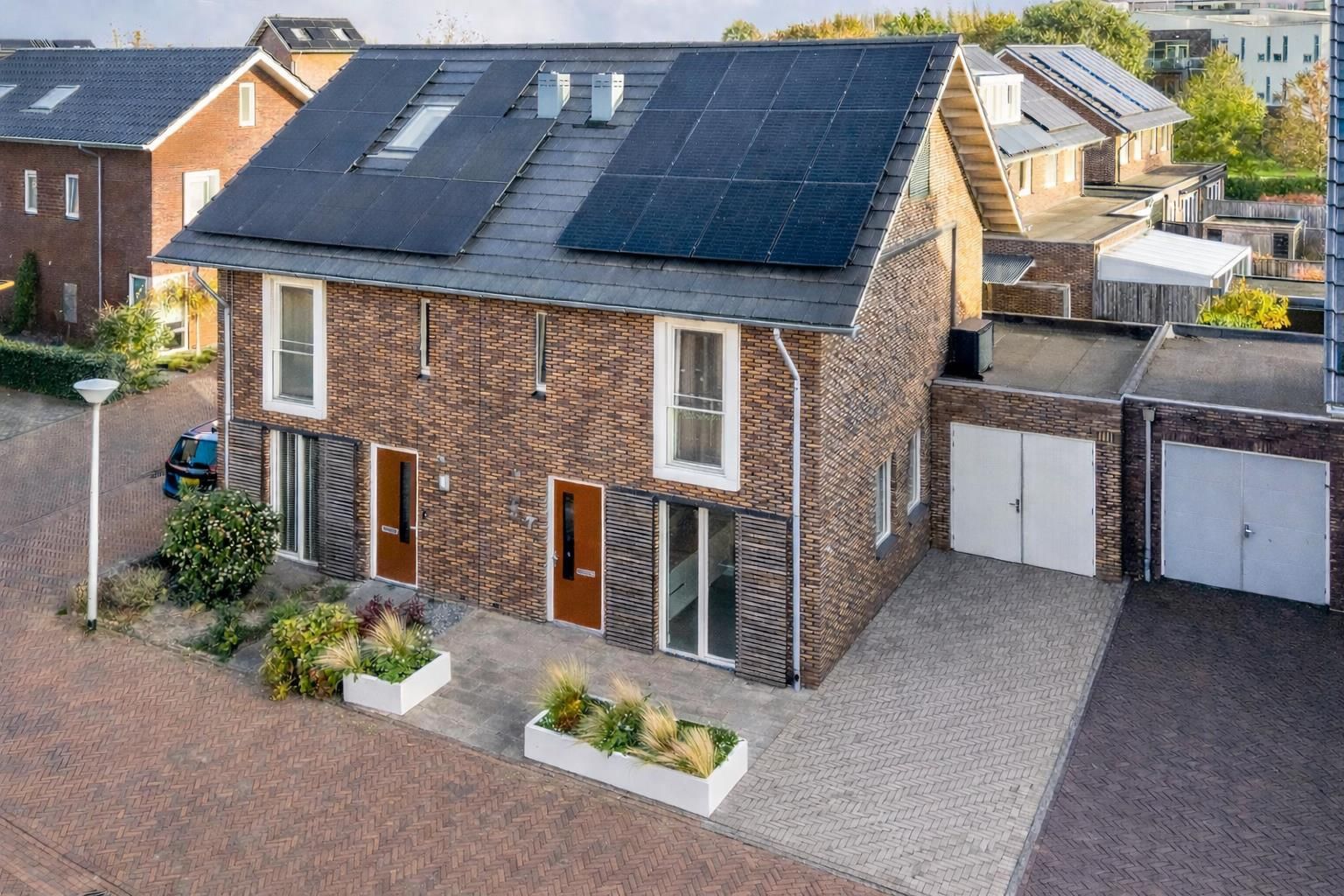 Buying a house in The Netherlands., Melenhorststraat 7