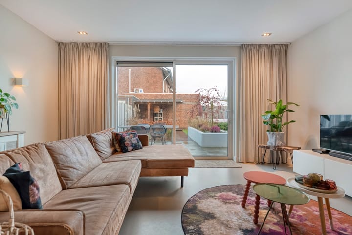 Foto 10 van Melenhorststraat 7