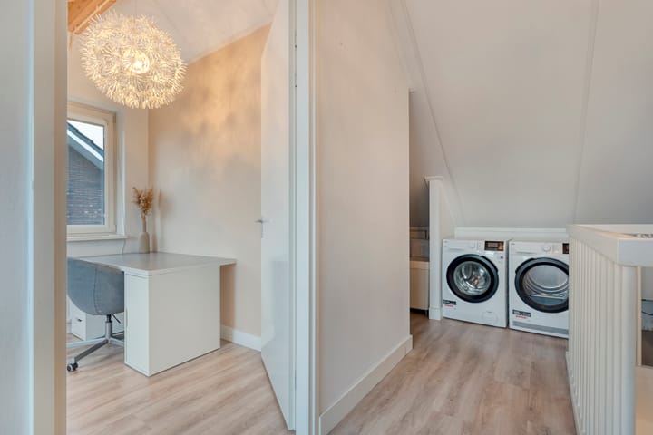 Foto 32 van Melenhorststraat 7