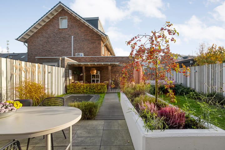 Foto 40 van Melenhorststraat 7