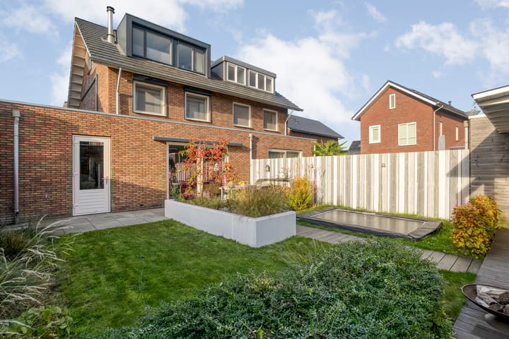 Foto 45 van Melenhorststraat 7