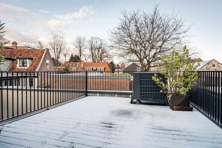 Photo 18 of Bloemendaalsestraatweg 66-A