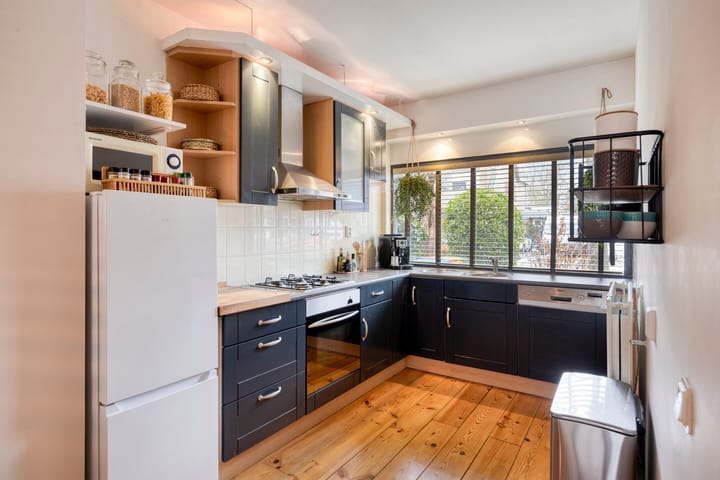 Foto 11 van Oranjeboomstraat 236