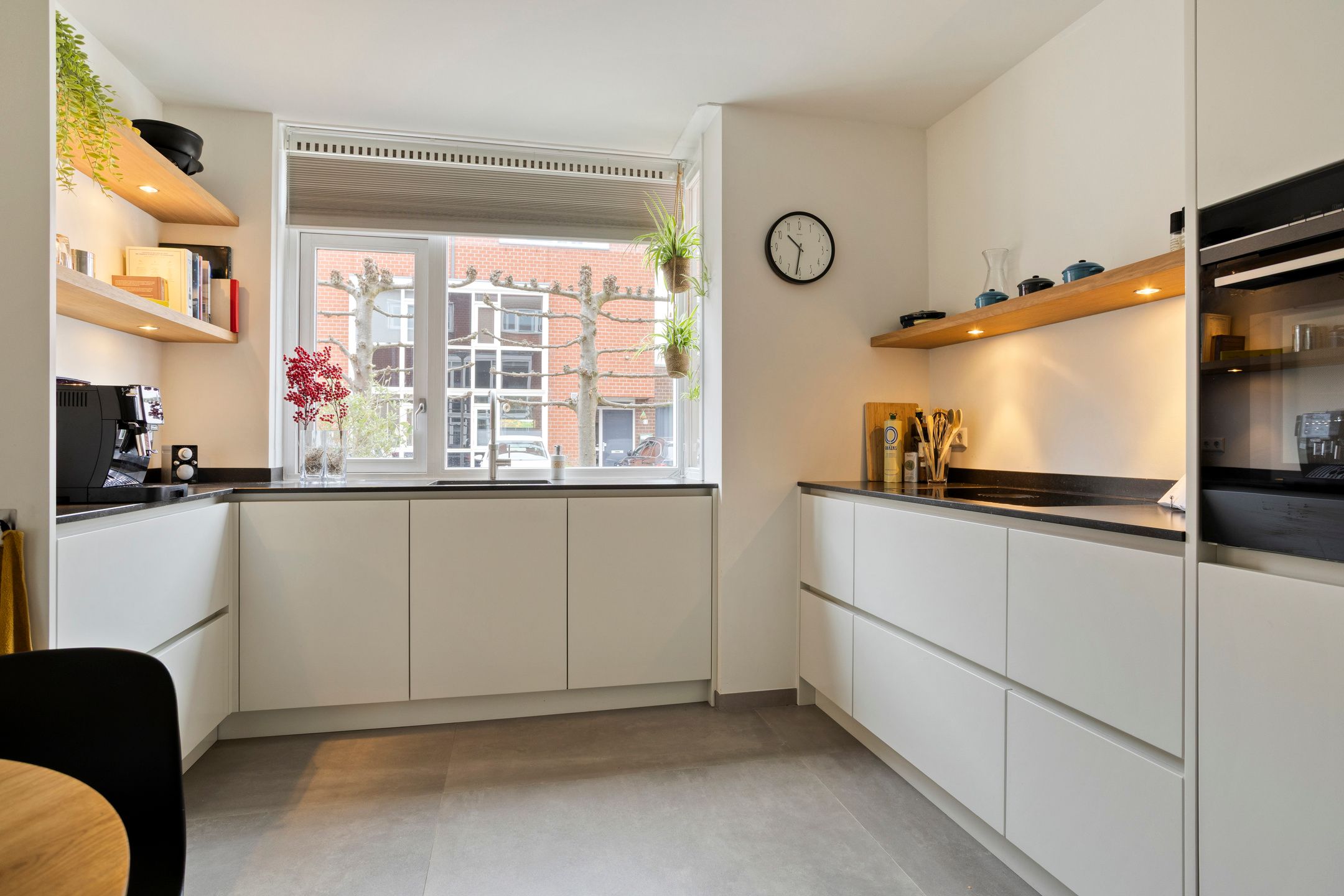 Photo 3 of Lekstraat 14