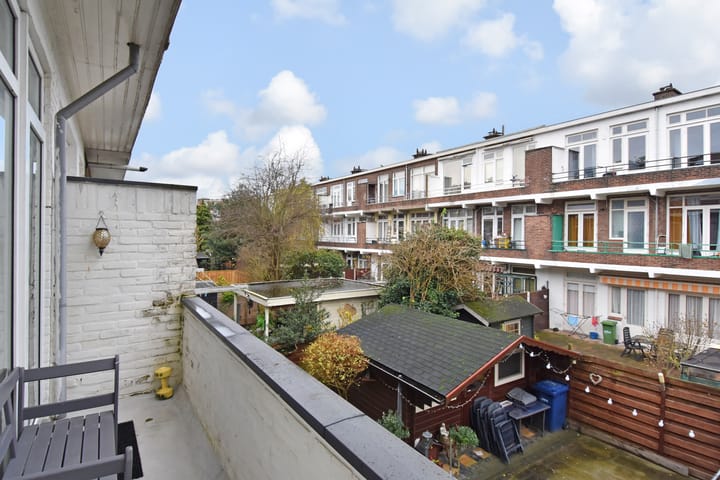 Photo 16 of Rhenenstraat 83