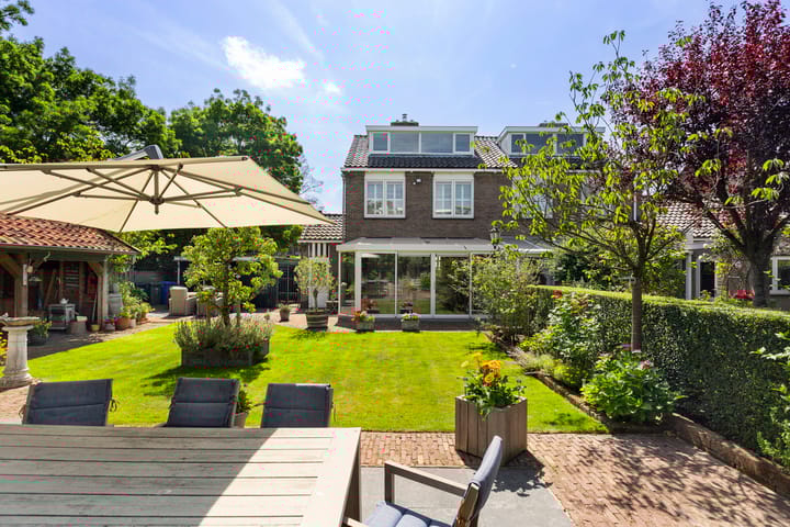 Foto 22 van Pieter Postlaan 43