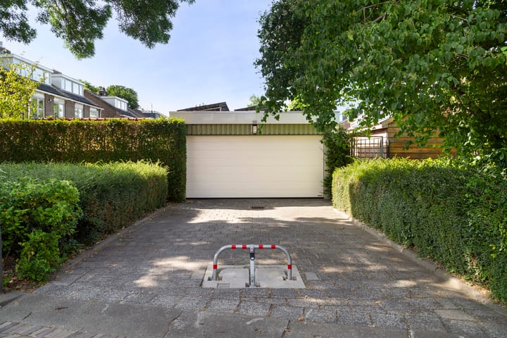 Foto 42 van Pieter Postlaan 43