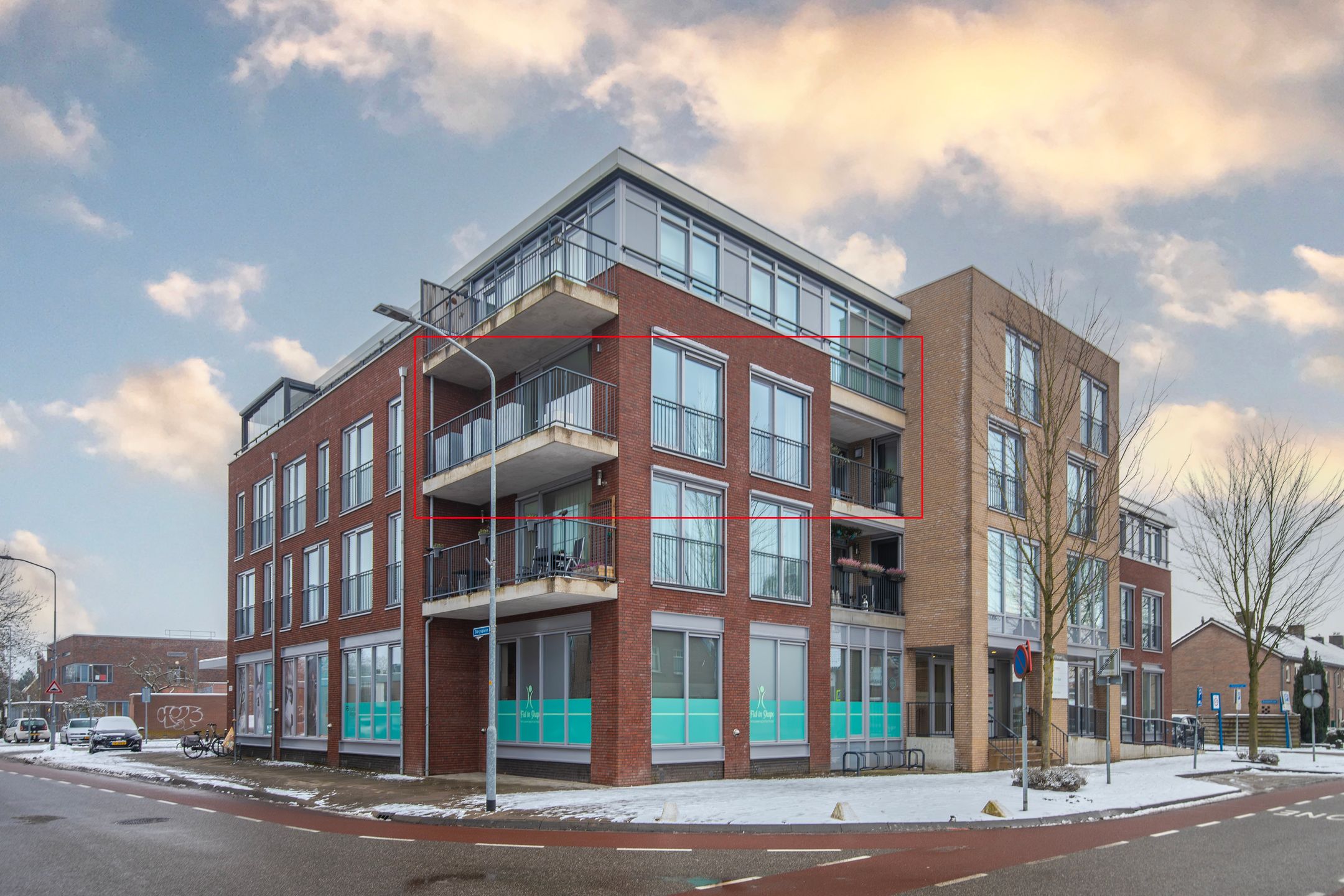 Buying a house in The Netherlands., Dorpsplein 138