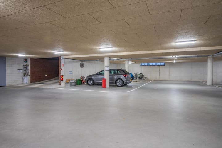 Foto 9 van Dorpsplein 138