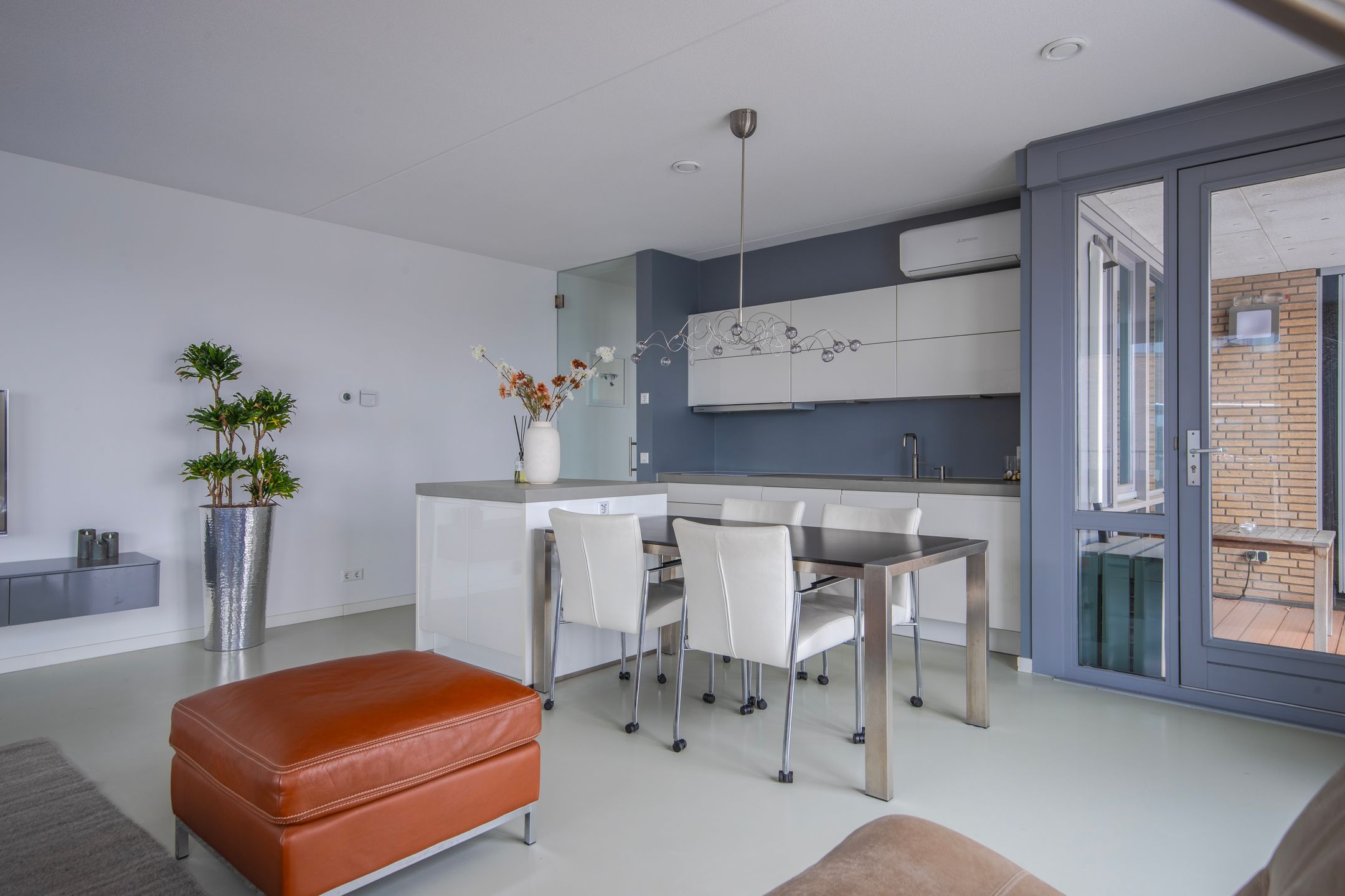 Photo 18 of Dorpsplein 138