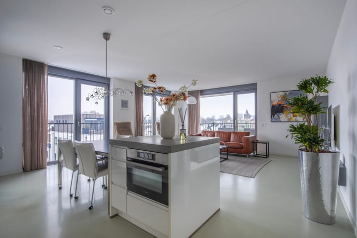 Foto 20 van Dorpsplein 138