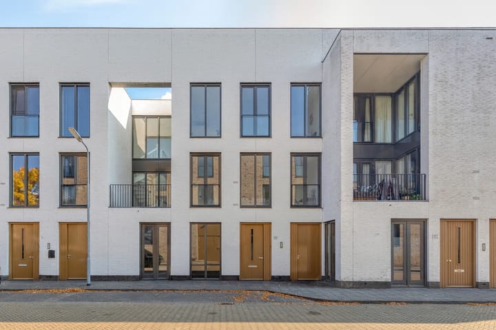 Foto 1 van Voltastraat 102