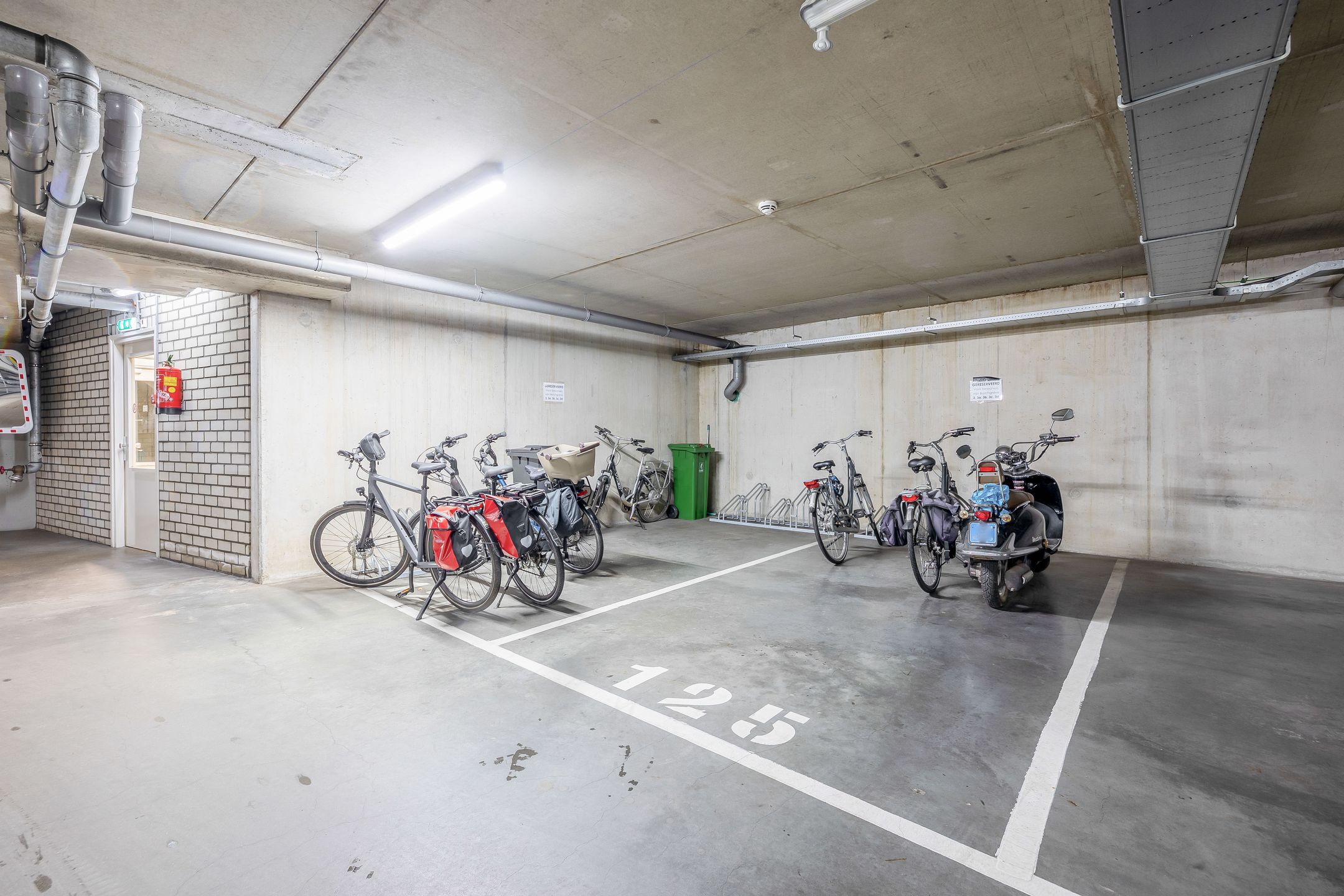 Foto 21 van Borchgrave 3-A