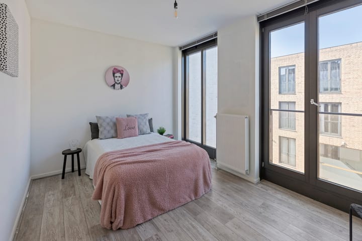 Foto 13 van Voltastraat 102