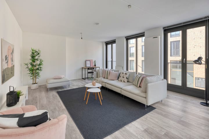 Foto 7 van Voltastraat 102