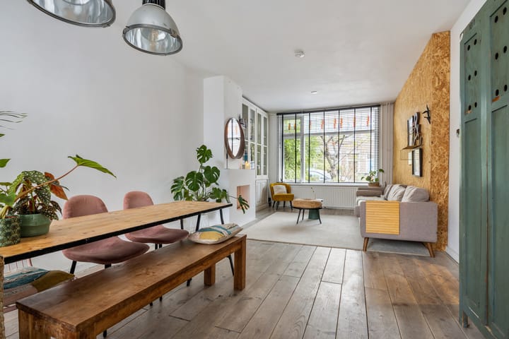 Photo 2 of Merelstraat 17