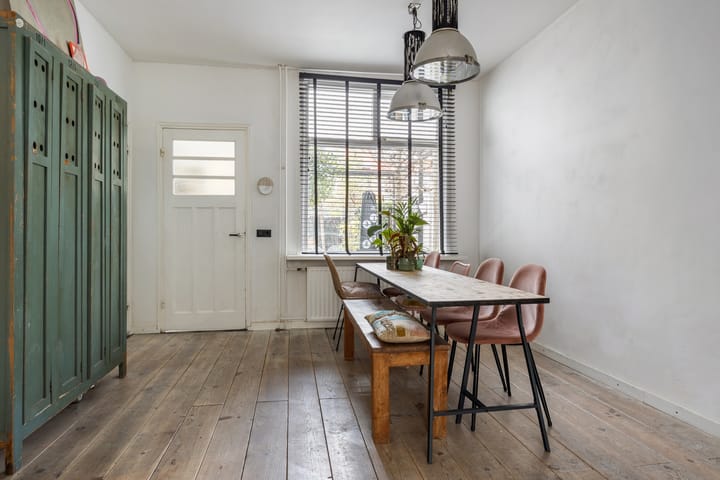 Photo 13 of Merelstraat 17