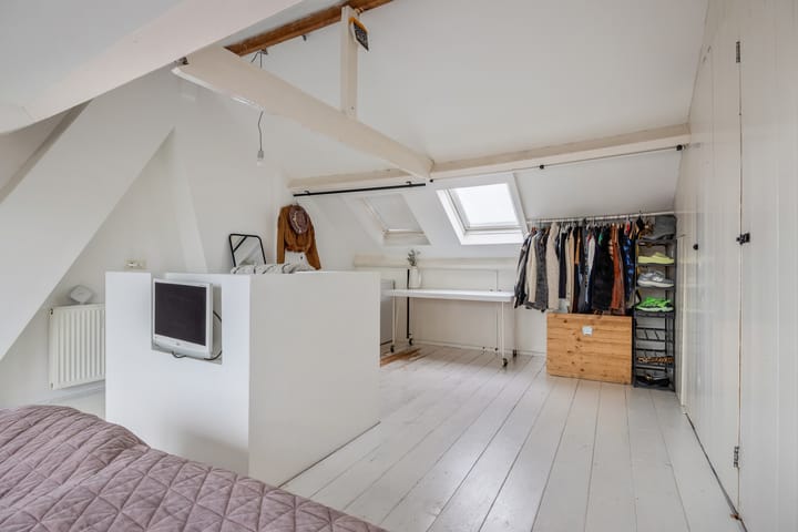 Photo 24 of Merelstraat 17