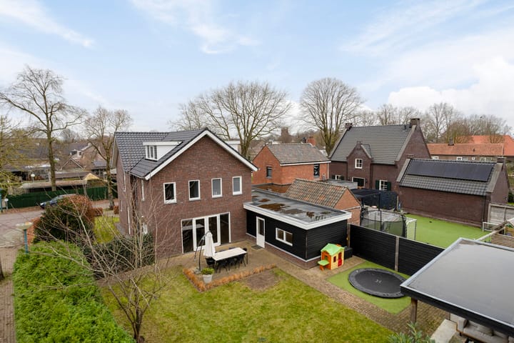 Foto 39 van Heuvelstraat 11