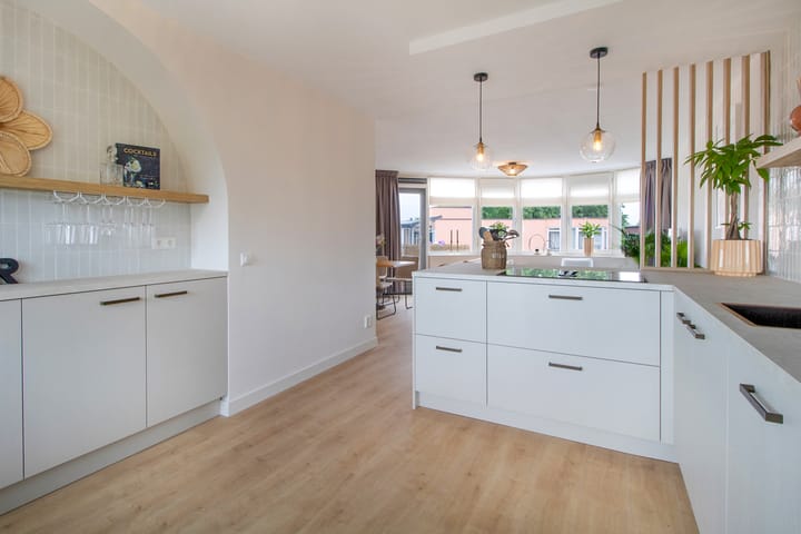 Foto 21 van Generaal Maczekstraat 96-D3