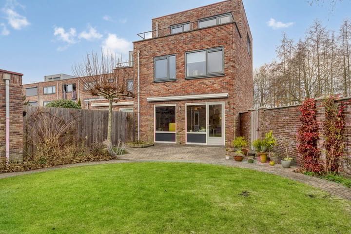 Foto 2 van Van Ostadestraat 64