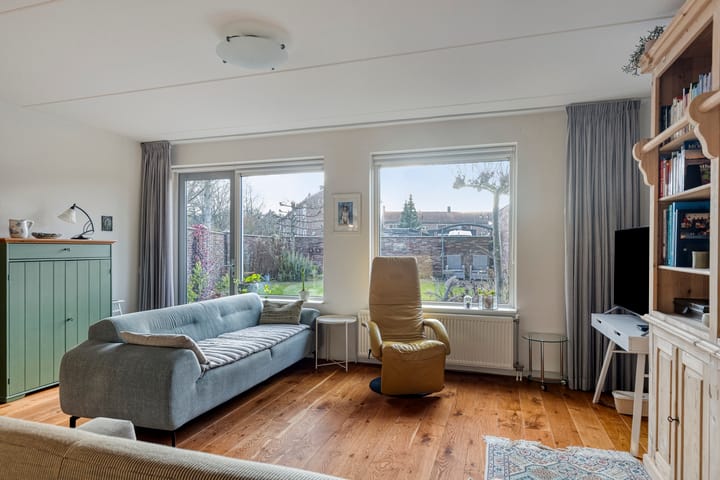 Foto 9 van Van Ostadestraat 64