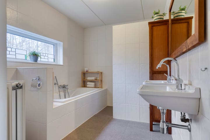 Foto 20 van Van Ostadestraat 64