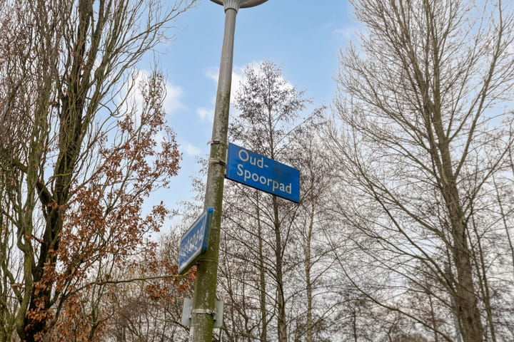 Foto 37 van Van Ostadestraat 64