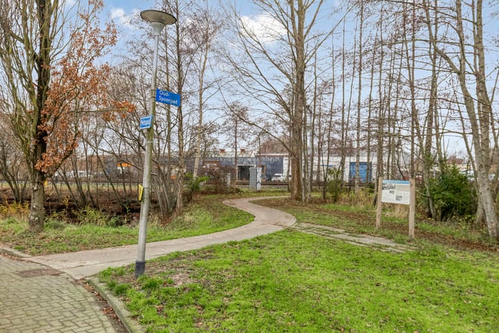 Foto 38 van Van Ostadestraat 64