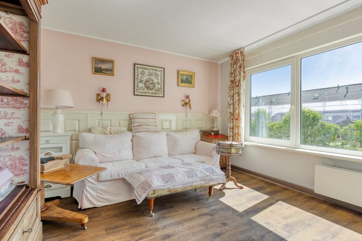 Foto 22 van Lessestraat 1