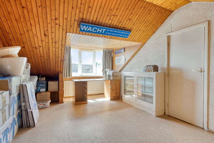 Foto 33 van Lessestraat 1