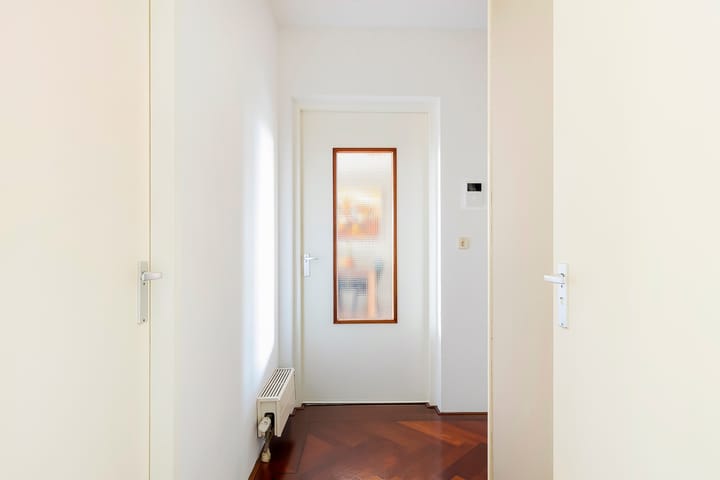 Foto 8 van Tosaristraat 25