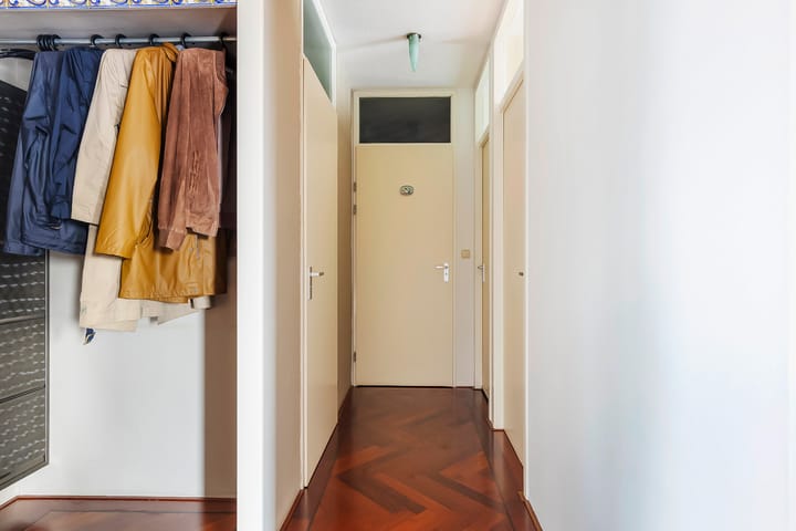 Foto 19 van Tosaristraat 25